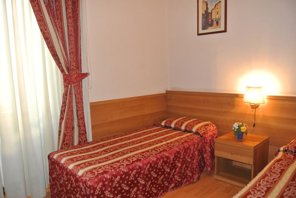 Hotel Giada Rome Bilik gambar